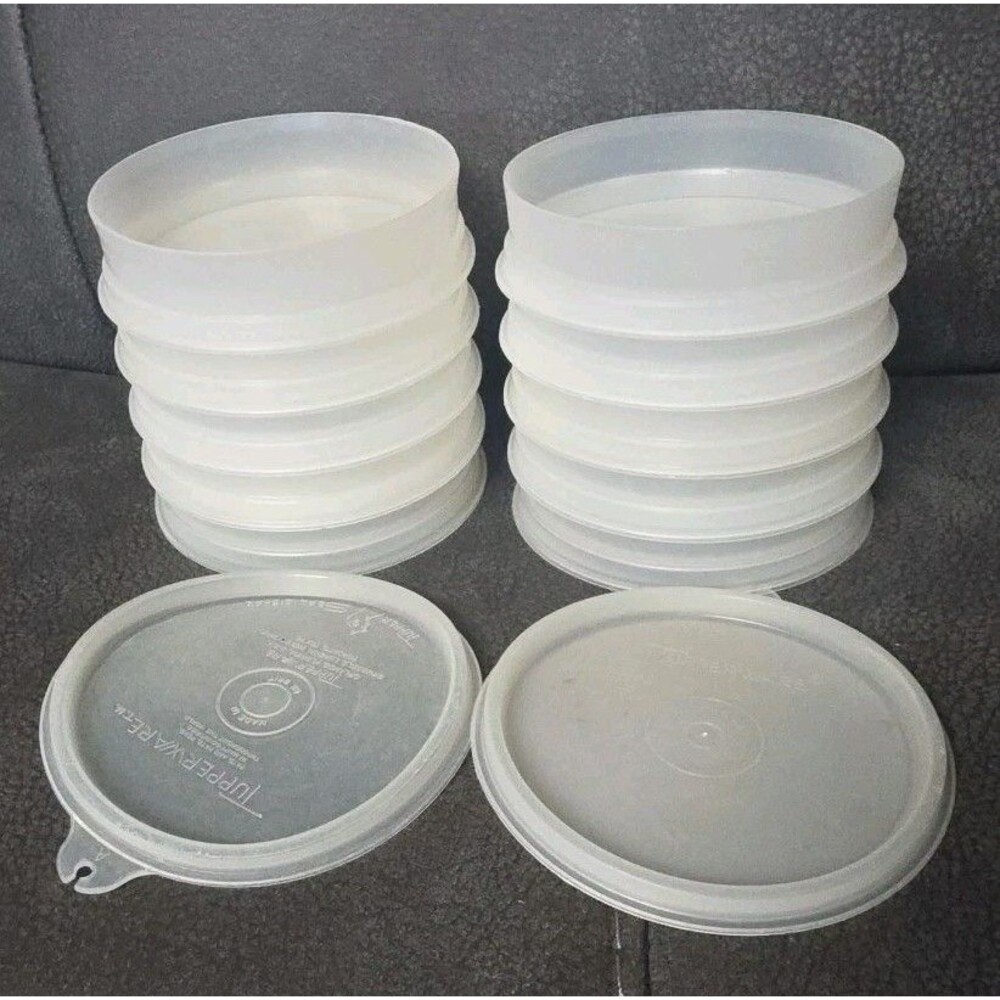 Tupperware Hamburger Burger Patty 4” Freezer Keeper #882 #215 Lot of 10 & 2 Lids
